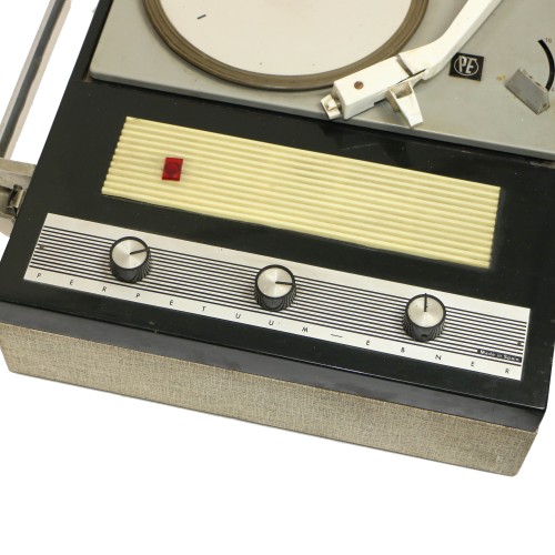 Tocadiscos Perpetuum Ebner
